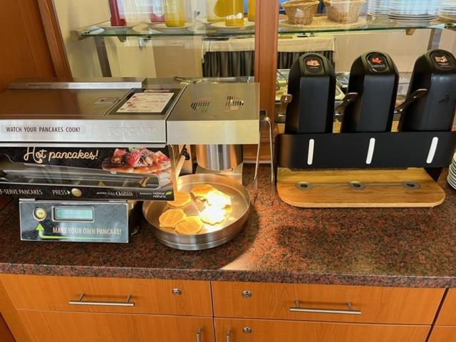 אוסטרבה Hotel Garni Vsb מראה חיצוני תמונה