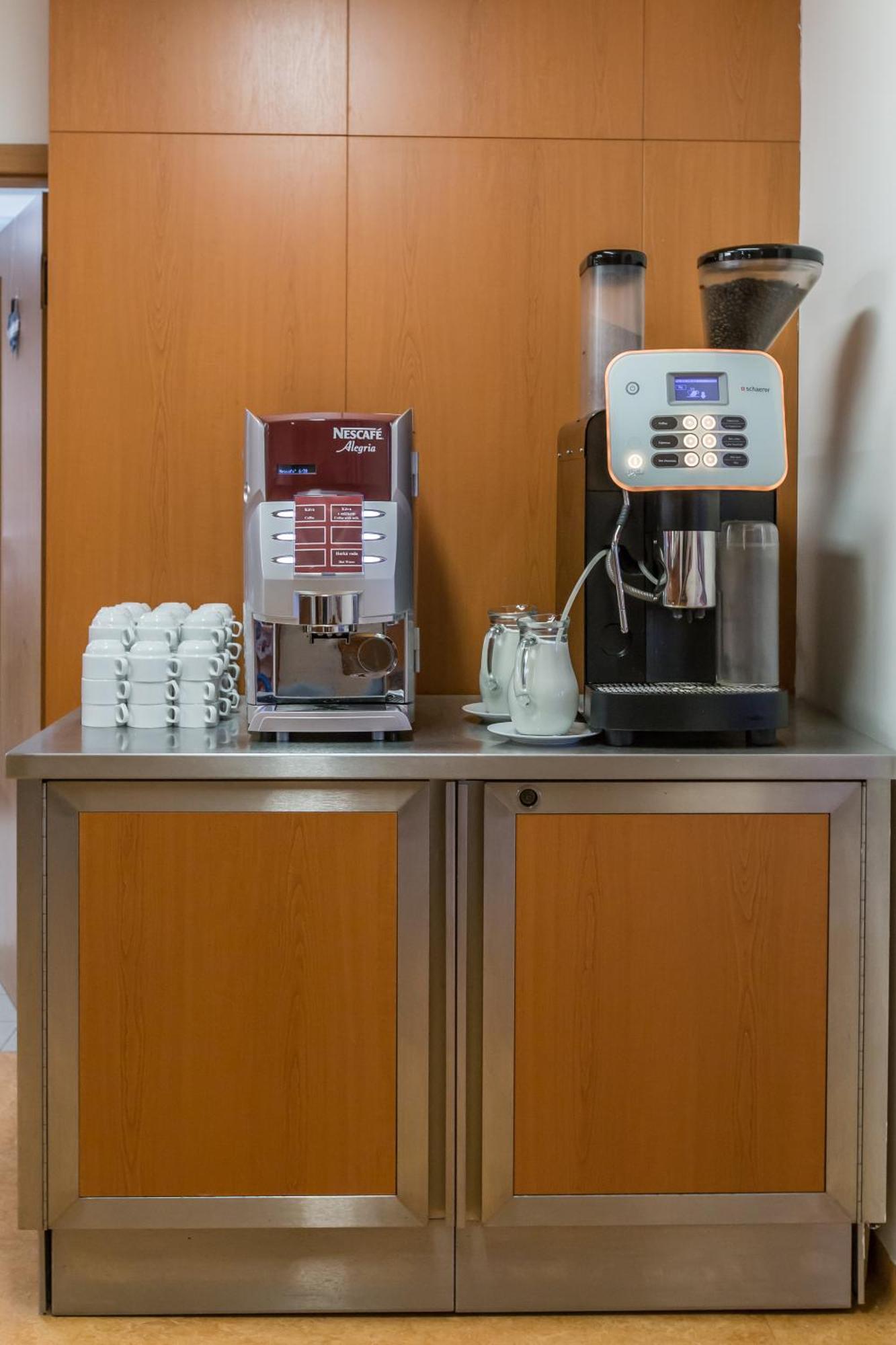 אוסטרבה Hotel Garni Vsb מראה חיצוני תמונה